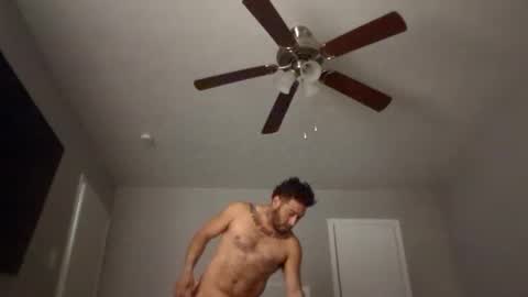 Snapshot of tonymontana10863088 chatting on 02-23-25, 12:59 tonymontana10863088 online show from 02-23-25, 12:59