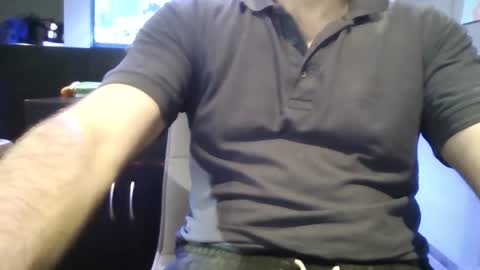 Snapshot of tonymontana202323898991 chatting on 11-01-25, 01:35 tonymontana202323898991 online show from 11-01-25, 01:35