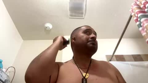 Snapshot of tonynugz chatting on 05-23-26, 05:39 tonynugz online show from 05-23-26, 05:39