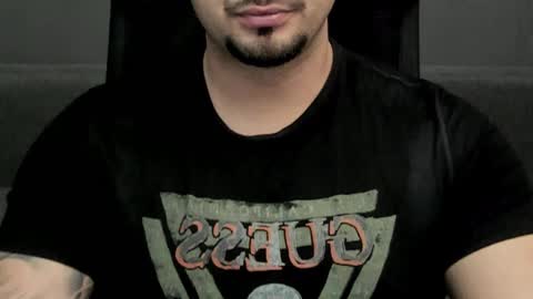 Snapshot of tonywilcoxx chatting on 01-13-25, 12:13 TonyWilcox online show from 01-13-25, 12:13