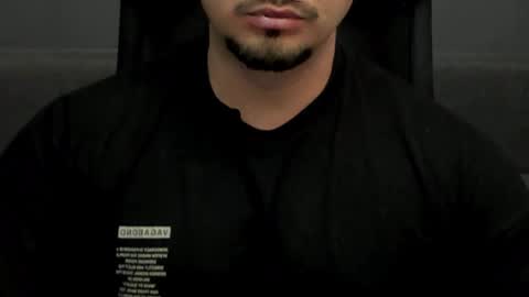 Snapshot of tonywilcoxx chatting on 02-08-25, 05:29 TonyWilcox online show from 02-08-25, 05:29