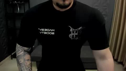 Snapshot of tonywilcoxx chatting on 02-15-25, 09:05 TonyWilcox online show from 02-15-25, 09:05