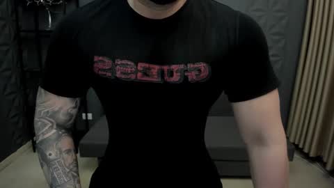 Snapshot of tonywilcoxx chatting on 02-26-25, 04:58 TonyWilcox online show from 02-26-25, 04:58