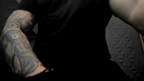 Snapshot of tonywilcoxx chatting on 03-05-25, 11:28 TonyWilcox online show from 03-05-25, 11:28