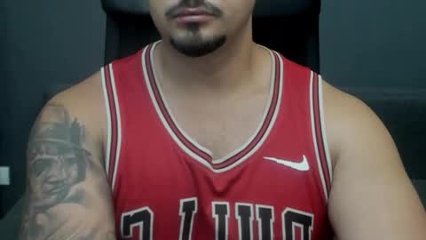 Snapshot of tonywilcoxx chatting on 09-16-25, 05:19 TonyWilcox online show from 09-16-25, 05:19