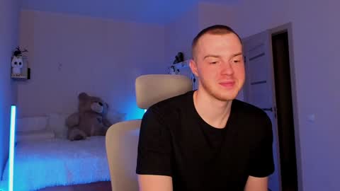 toohornyserj online show from 12-09-24, 02:13