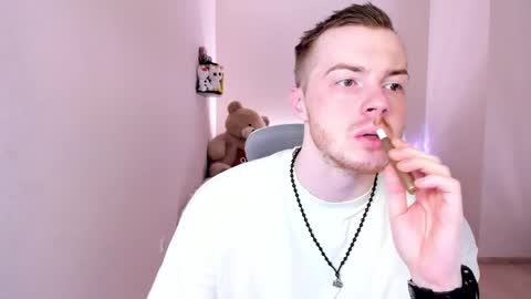 toohornyserj online show from 02-20-25, 10:48