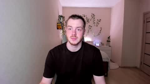 Snapshot of toohornyserj chatting on 11-22-25, 09:14 toohornyserj online show from 11-22-25, 09:14