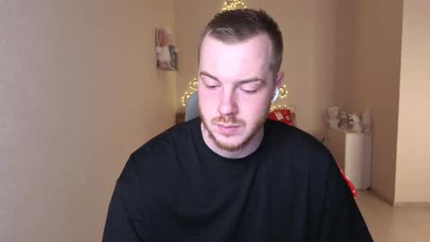 Snapshot of toohornyserj chatting on 12-13-25, 10:04 toohornyserj online show from 12-13-25, 10:04