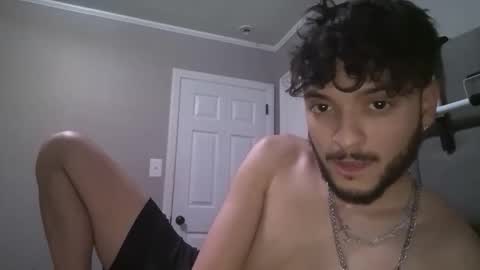 Snapshot of toolittletool chatting on 12-14-25, 07:25 Toolittletool online show from 12-14-25, 07:25