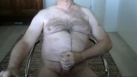Alex online show from 05-12-26, 03:42