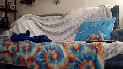 toosieslide4 online show from 12-18-25, 02:50