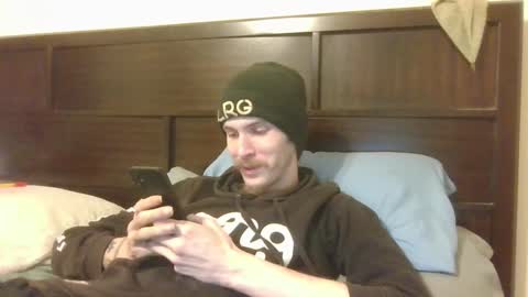 Snapshot of tootall803 chatting on 12-20-24, 05:25 TooTall803 online show from 12-20-24, 05:25