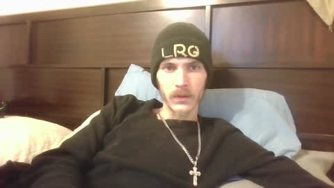 Snapshot of tootall803 chatting on 01-13-25, 07:54 TooTall803 online show from 01-13-25, 07:54