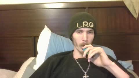 Snapshot of tootall803 chatting on 01-16-25, 01:48 TooTall803 online show from 01-16-25, 01:48