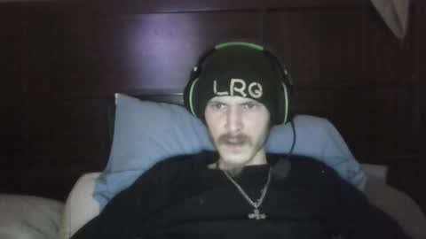 Snapshot of tootall803 chatting on 01-18-25, 08:10 TooTall803 online show from 01-18-25, 08:10