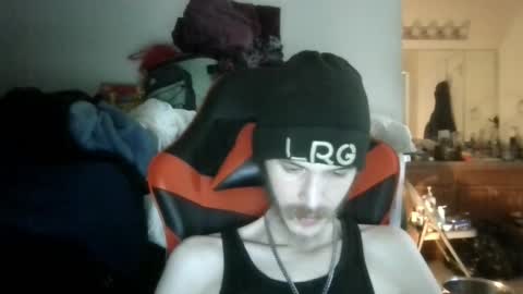 Snapshot of tootall803 chatting on 02-27-25, 11:59 TooTall803 online show from 02-27-25, 11:59