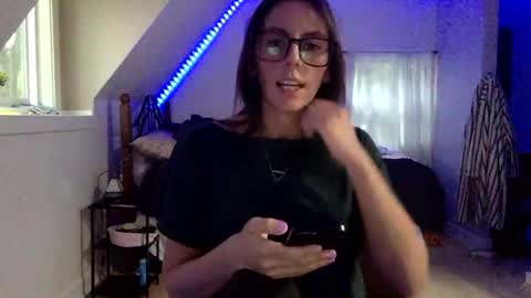 tootsiefoote001 online show from 05-06-26, 12:08