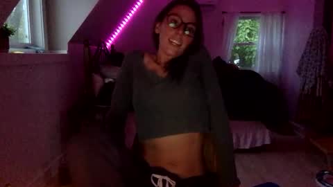 tootsiefoote001 online show from 05-09-26, 12:38