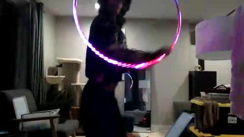 tootsiefoote001 online show from 05-16-26, 02:08