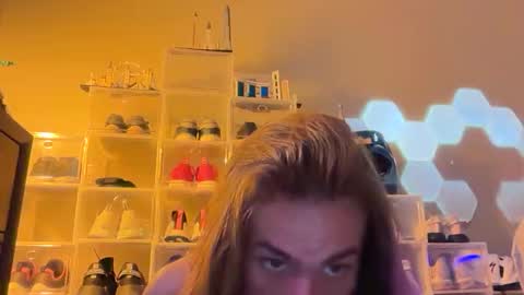 Snapshot of topherhopkins744 chatting on 03-20-26, 10:31 topherhopkins744 online show from 03-20-26, 10:31