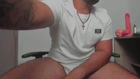 Snapshot of toplayboy chatting on 03-10-25, 03:34 Toplayboy online show from 03-10-25, 03:34