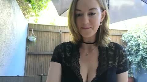 Snapshot of topsywilde chatting on 11-20-25, 08:25 Topsy online show from 11-20-25, 08:25