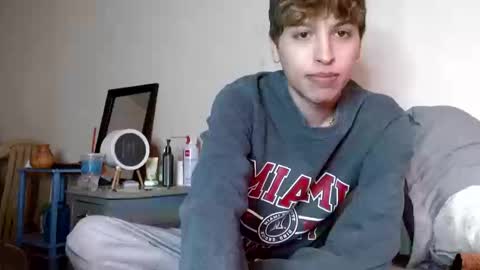 Snapshot of topzaddy chatting on 03-18-26, 04:21 TopZaddy online show from 03-18-26, 04:21