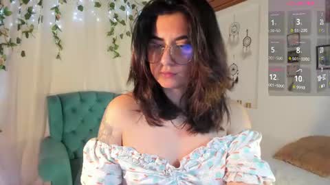 tori_just online show from 07-20-26, 05:48