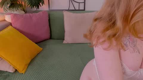 Snapshot of tori_the_witch chatting on 09-13-25, 07:08 Tori online show from 09-13-25, 07:08