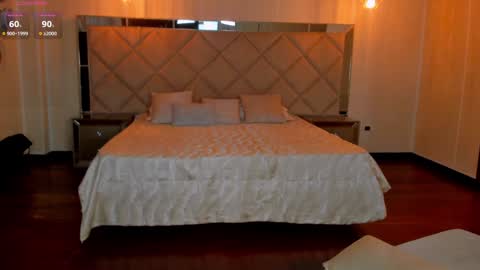 Tori Cross online show from 02-06-25, 01:05