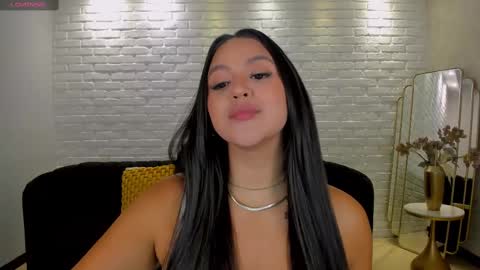 Tori Cross online show from 03-03-25, 01:09