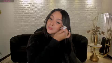 Tori Cross online show from 03-08-25, 11:48