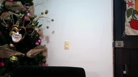 Enzo Moretti online show from 12-15-25, 12:09