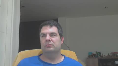 Snapshot of tork83 chatting on 01-11-25, 04:06 Tork 83 online show from 01-11-25, 04:06