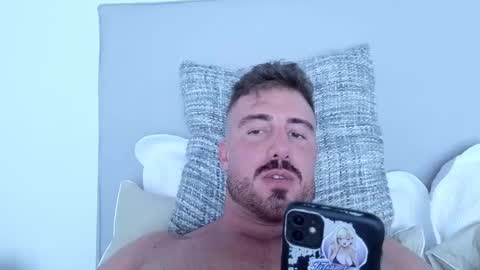 Snapshot of toro_arrapato chatting on 12-17-25, 07:31 toro_arrapato online show from 12-17-25, 07:31