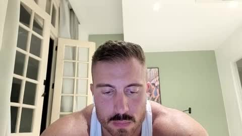 Snapshot of toro_arrapato chatting on 01-08-26, 01:52 toro_arrapato online show from 01-08-26, 01:52