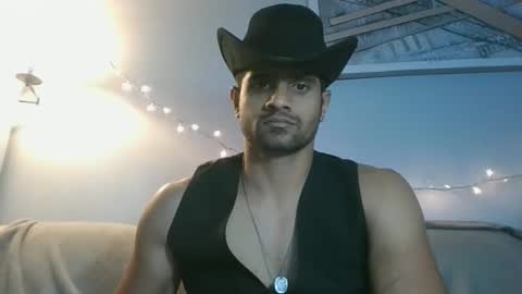 Snapshot of toronto029 chatting on 10-31-25, 05:52 hassanfunn at g m  ail  only local and clean no males online show from 10-31-25, 05:52