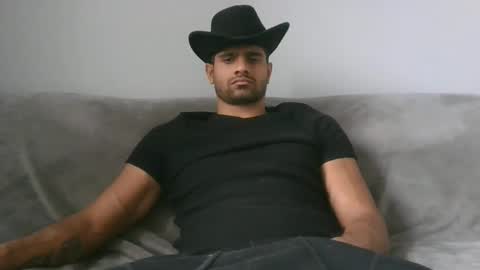 Snapshot of toronto029 chatting on 11-03-25, 04:41 hassanfunn at g m  ail  only local and clean no males online show from 11-03-25, 04:41