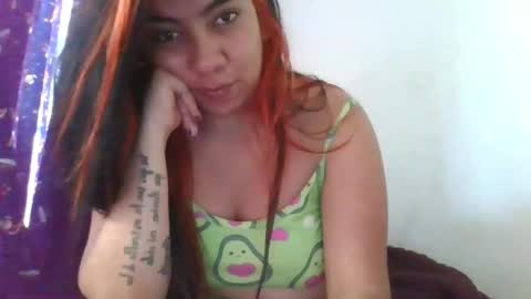 Snapshot of torres_karla chatting on 12-17-25, 04:02 karla online show from 12-17-25, 04:02