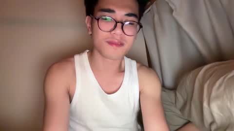 Snapshot of toshikaro0 chatting on 12-30-24, 03:57 Karo online show from 12-30-24, 03:57