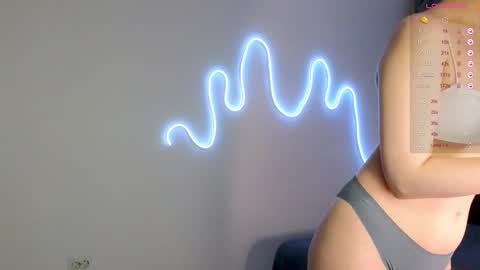 Snapshot of toshimori chatting on 09-29-25, 01:05 Toshi online show from 09-29-25, 01:05