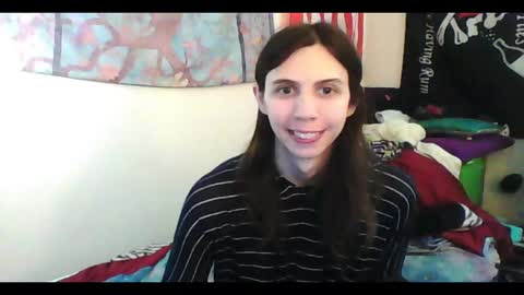 Snapshot of totalfuckingadorable chatting on 12-29-24, 04:05 Luna online show from 12-29-24, 04:05