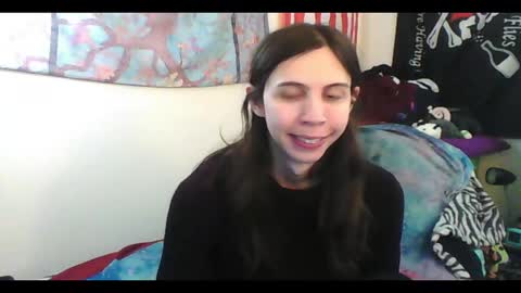 Snapshot of totalfuckingadorable chatting on 01-02-25, 09:50 Luna online show from 01-02-25, 09:50