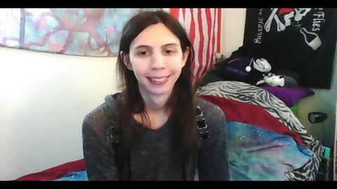 Snapshot of totalfuckingadorable chatting on 01-14-25, 01:36 Luna online show from 01-14-25, 01:36