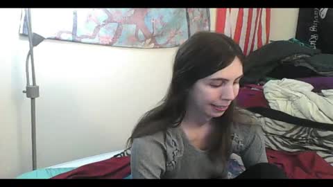 Snapshot of totalfuckingadorable chatting on 02-26-25, 06:04 Luna online show from 02-26-25, 06:04