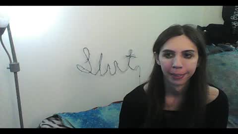 Luna online show from 11-15-25, 07:16