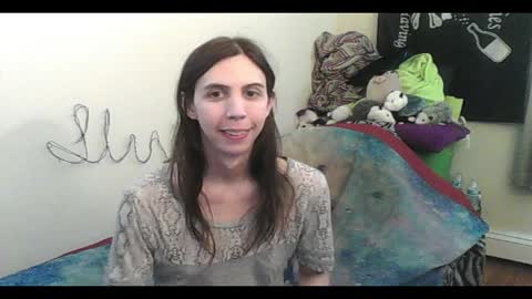 Luna online show from 05-22-26, 01:24