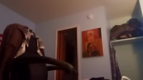 totallyawesome_65 online show from 04-09-26, 06:30