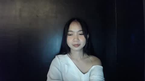 Snapshot of touch_by_touch chatting on 09-24-25, 02:09 touch_by_touch online show from 09-24-25, 02:09